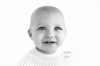 Image 3 of All white minimalistic or Natural light sitter session