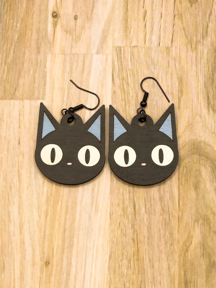 Image of Wooden Jiji earrings