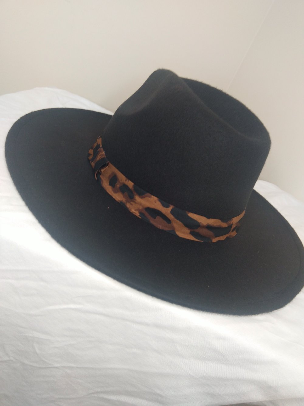 Image of Naturally Stylish Women's Hat 
