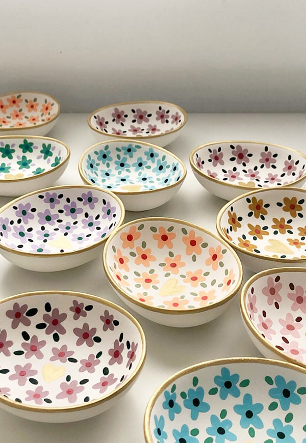 Pintar boles de cerámica DIY painted bowls  Pintura de bricolaje, Cerámica,  Cerámica artesanal