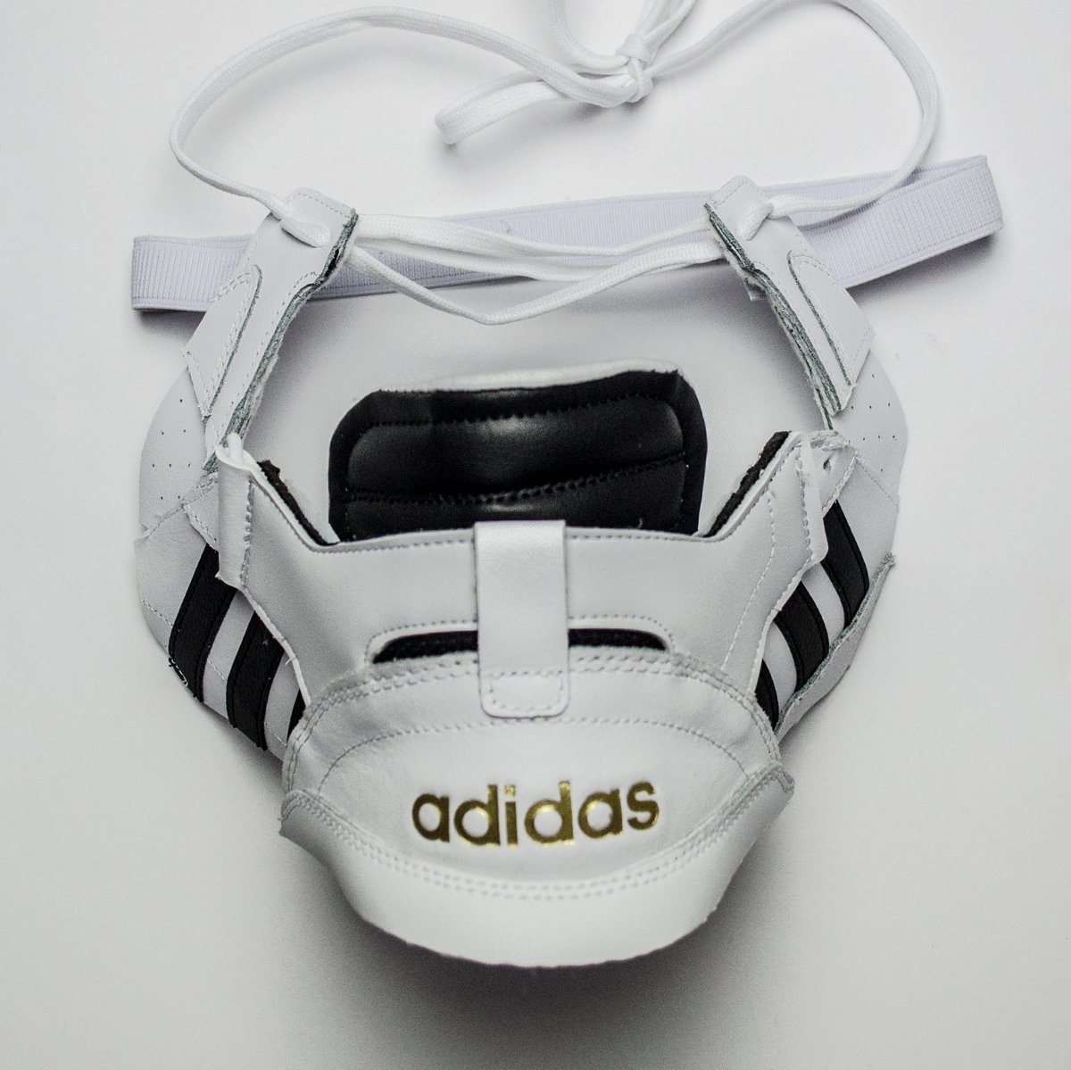 Image of PREORDER SNKR MASK POSTMOV3 / AD / WHITE BLACK GOLD