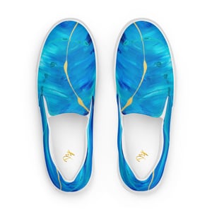 Image of "Dive" Women’s slip-on canvas shoes
