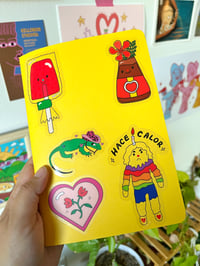 Image 2 of Corazón sticker