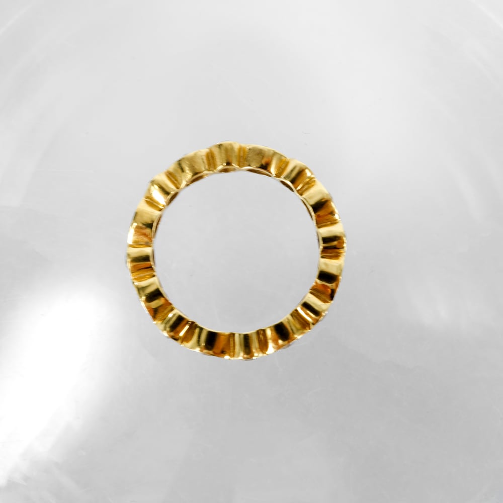 Image of 18ct yellow gold diamond set celebration ring. PJ4411