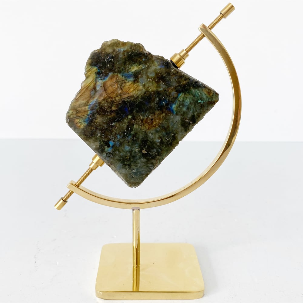 Image of Labradorite no.95 + Brass Arc Stand