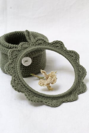 Image of Cadre crocheté (CDRCROCHVERT)