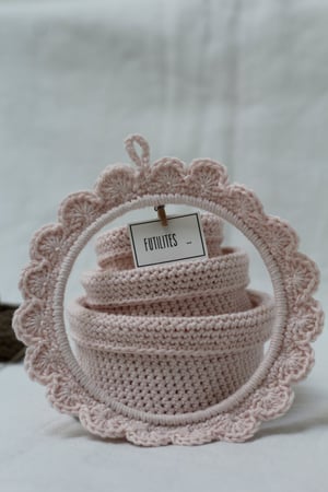 Image of Cadre crocheté (CDRCRCHROS)