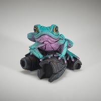 Image 3 of Edge Sculpture "African Frog (Aqua Pink)"