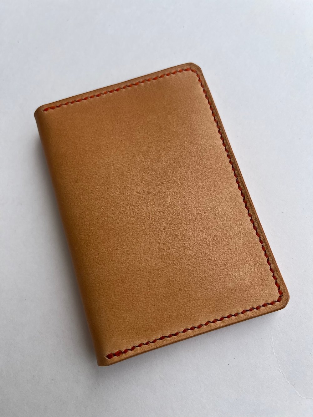 Image of Natural Italian Vachetta Vertical Cardholder (Blaze Orange)