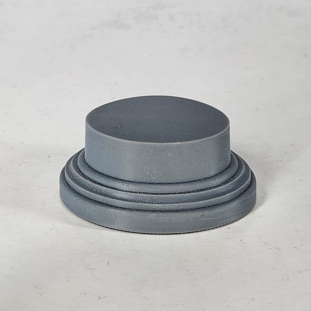 Image of Not Quite Oval Alternative Shaped Plinth - FLAT TOP