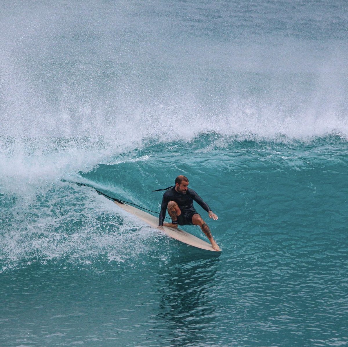 マンダラ Displacement Hull 6'10