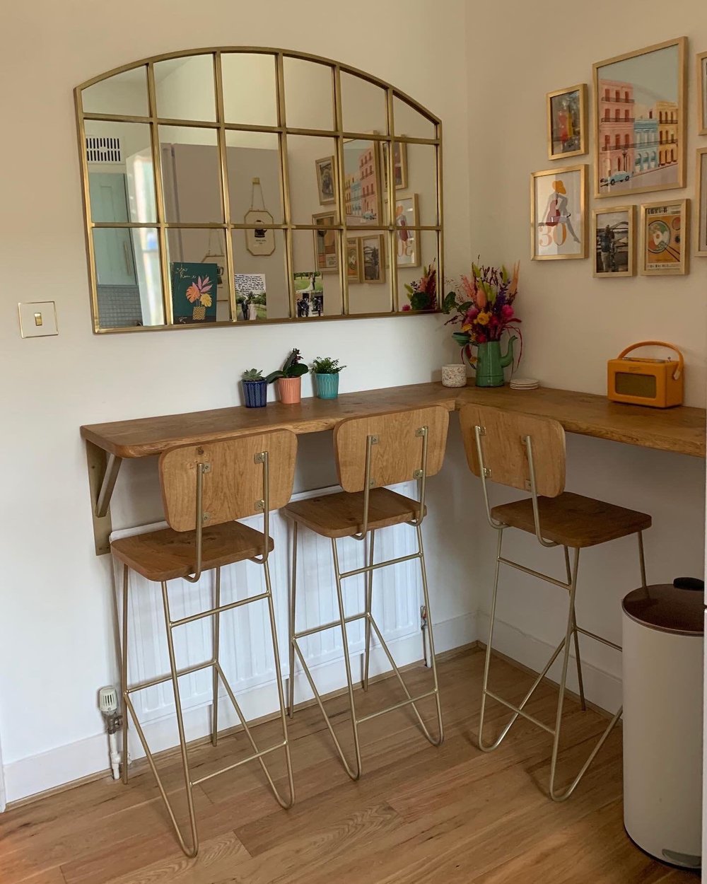 Solid oak gold Bar Stool with backrest