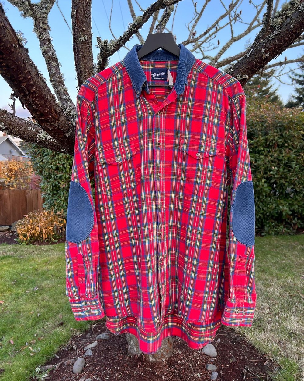 Vintage Wrangler Plaid with Elbow Patches (L)