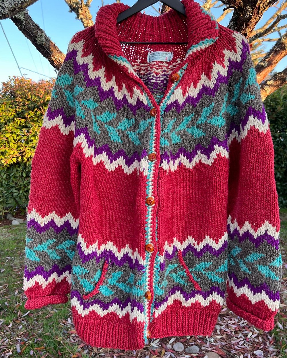 Handmade Ecuadorian Wool Button Up Sweater (XL)