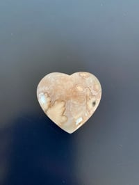 |Small Flower Agate Heart