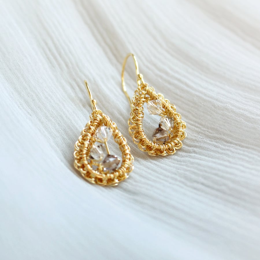 Image of RAINDROP EARRINGS - Ancient stone