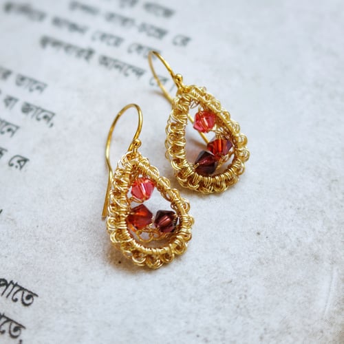 Image of RAINDROP EARRINGS - Lava