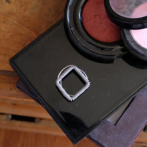 Image of Square twist on pin - grey