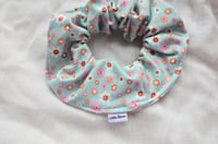 Image 1 of Smiley Daisies Scrunchie