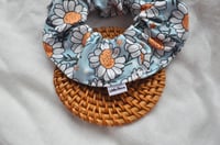 Image 3 of Daisies on Blue Scrunchie