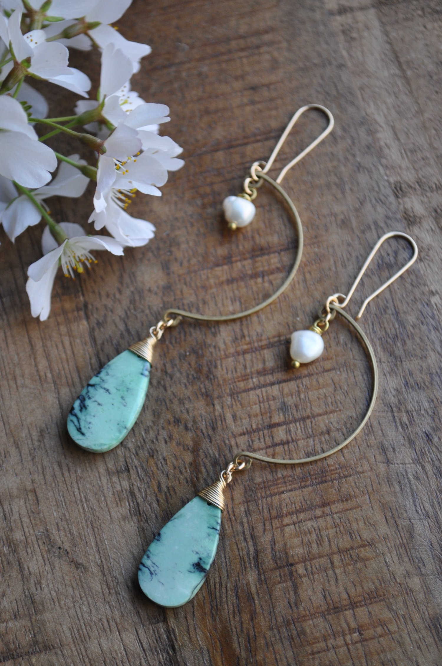 Image of The Honeysuckle Dangles in Green Turquoise and Pearl