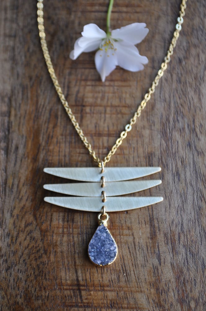 Image of The Dragonfly Necklace Gray Druzy