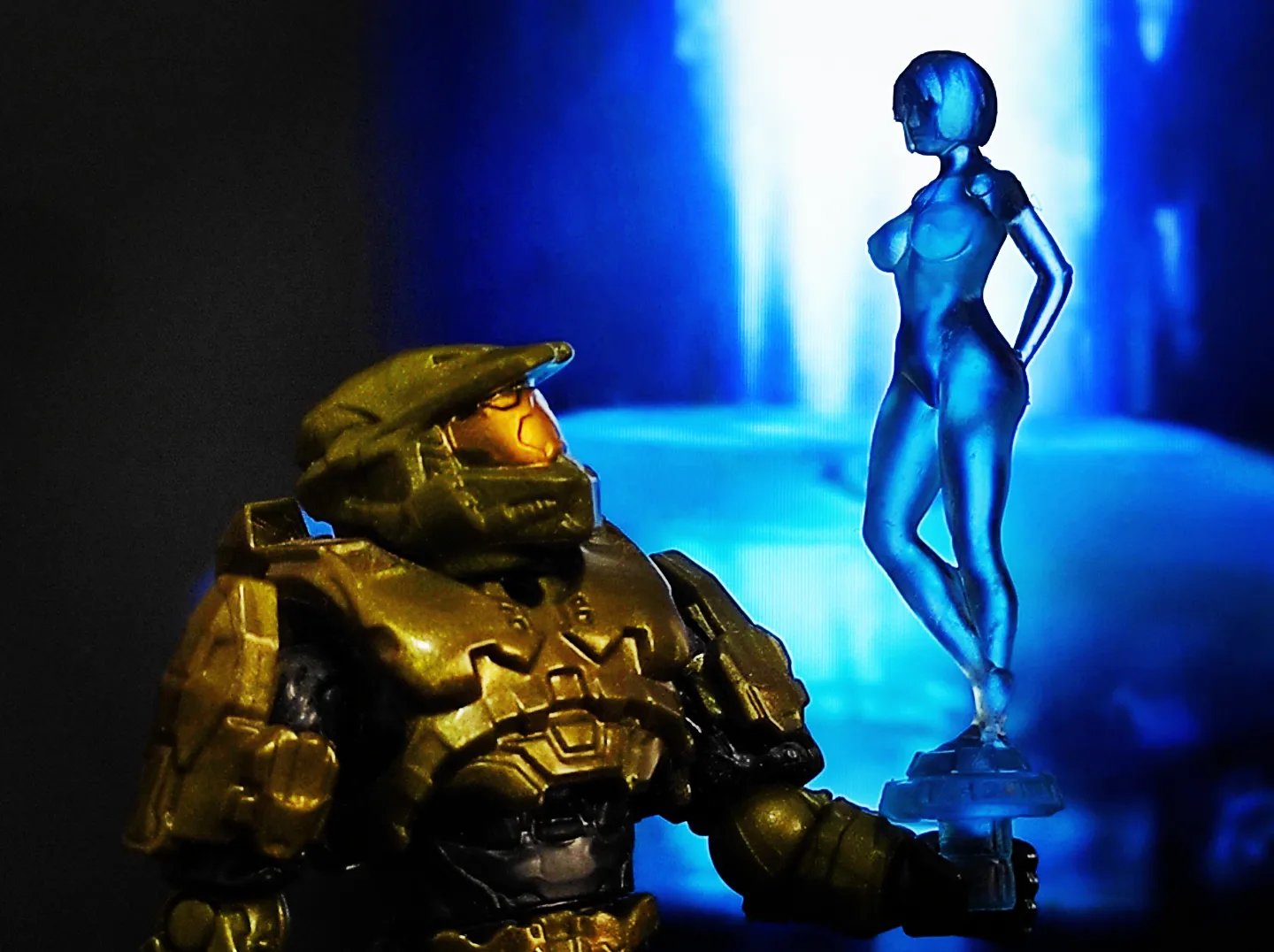 Sexy hologram resized IA | iguana figures Sexy hologram resized IA | iguana figures
