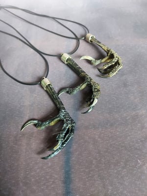 Crows Foot Necklace