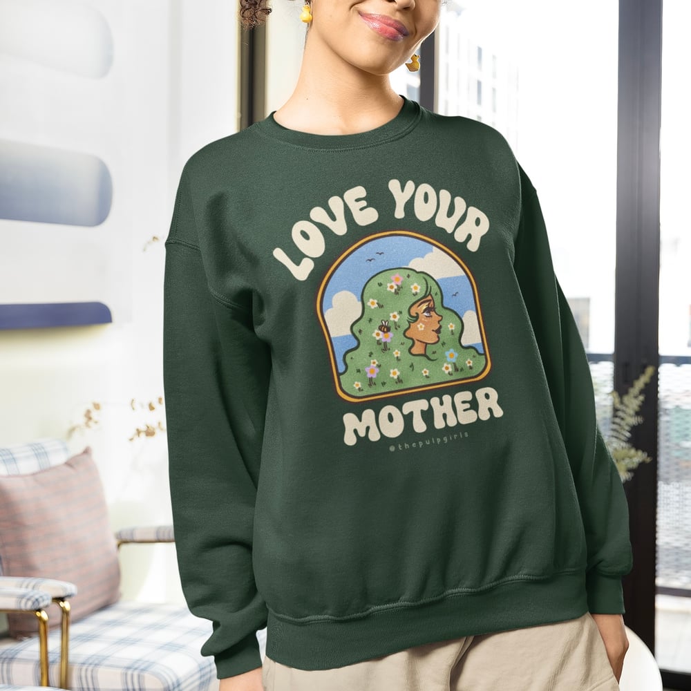 Image of NATURE LOVERS CREWNECK