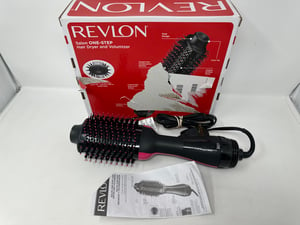 Image of Revlon One-Step Hair Dryer and Volumizer Hot Air Brush Black/Pink