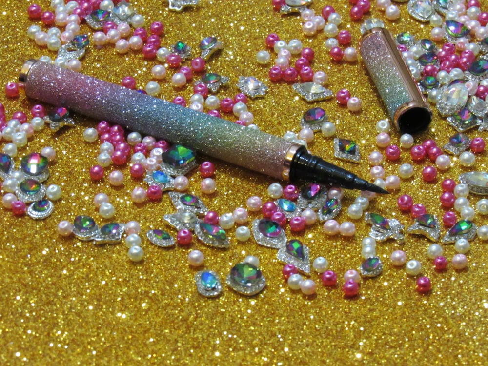 Image of 💎Glitter Rainbow - Marry Your Lashes Glue Pen 