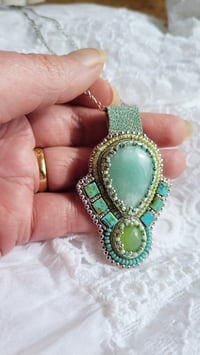 Image 4 of Collier Ras du cou broderie  LAGON