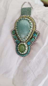 Image 3 of Collier Ras du cou broderie  LAGON