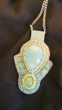 Image 7 of Collier Ras du cou broderie  LAGON