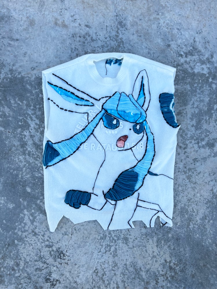 Image of EVE Glaceon - Sweater 