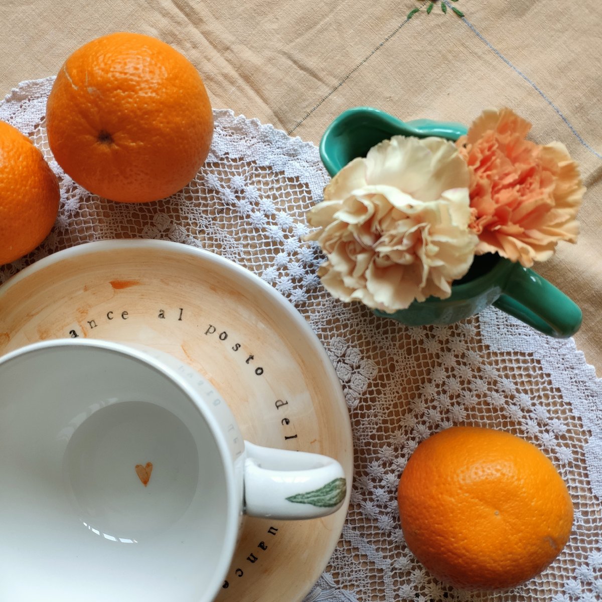 TAZZA CAFFELLATTE + PIATTO - HO LE ARANCE AL POSTO DELLE GUANCE