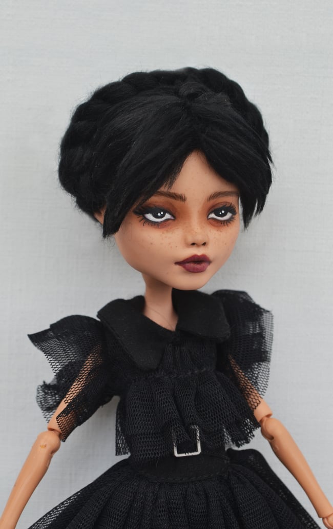 Wednesday Addams custom monster high doll  Custom monster high dolls,  Monster high repaint, Monster high dolls