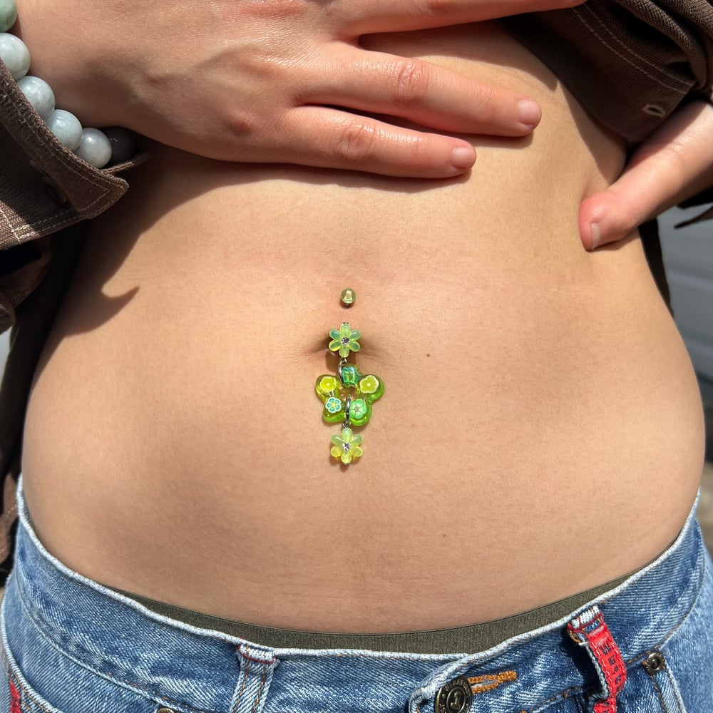 Image of Island Lime Flower Belly Bling