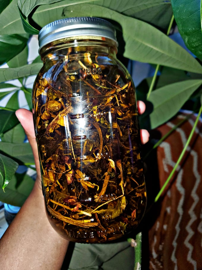 Image of Flourishing Growth Oil with Peppermint 