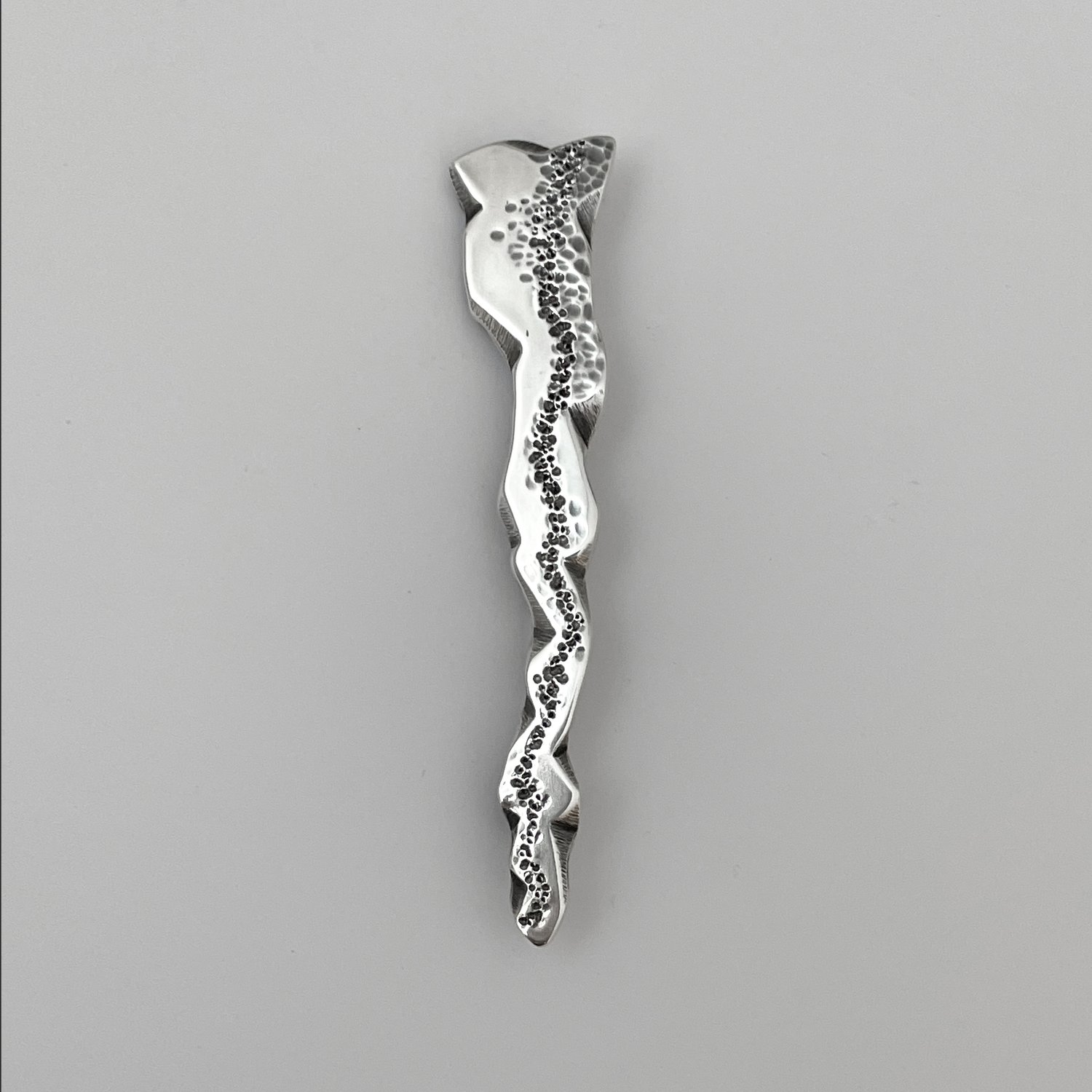 Image of Terrain Kilt Pin