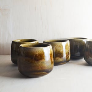 Image of amber brown tumblers