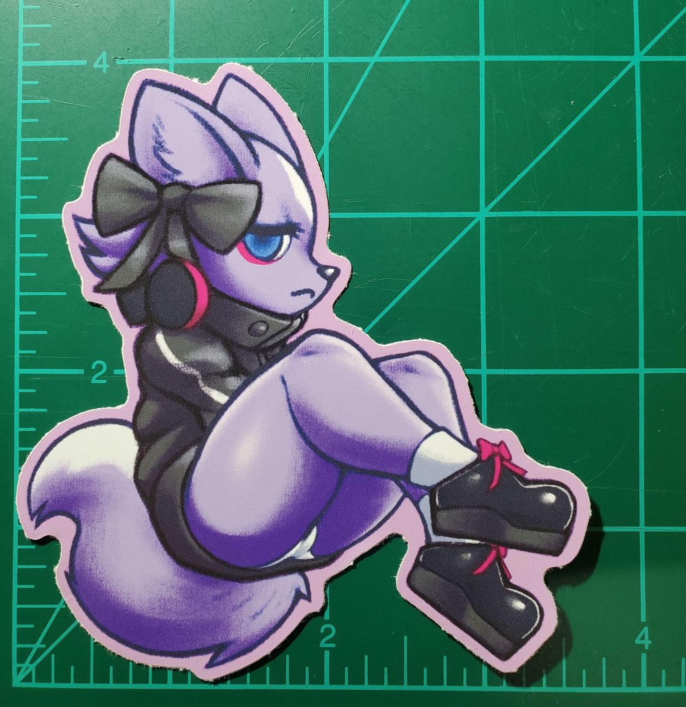 Gamer Skunk - Vinyl Sticker