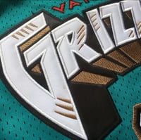 Image 2 of MIKE BIBBY VANCOUVER GRIZZLIES HARDWOOD CLASSICS THROWBACK SWINGMAN JERSEY