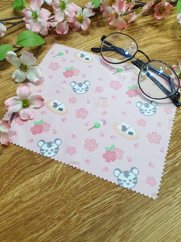 Image of Hanami glasses cleaning cloth 