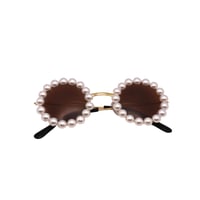 The Pearl Glasses
