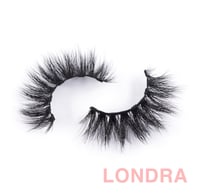 Image 1 of Londra Magnetic Lash