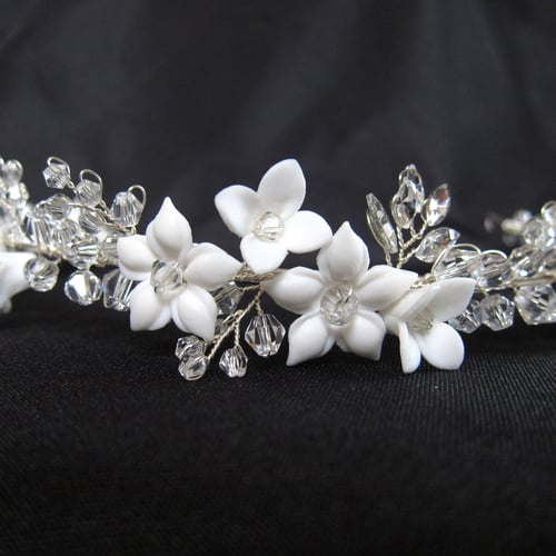 Image of Lady of the Lillies headpiece