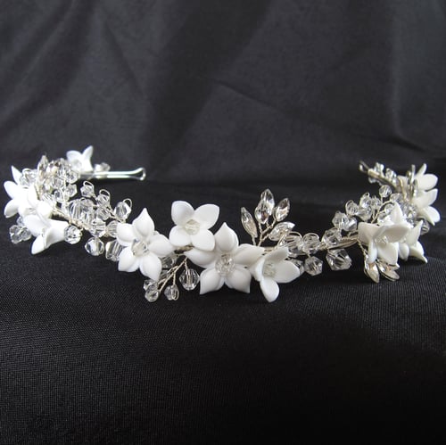 Image of Lady of the Lillies headpiece