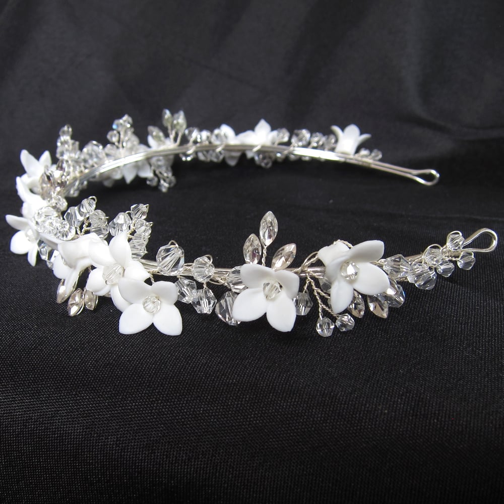 Image of Lady of the Lillies headpiece