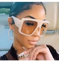 BAD BISHHHH SHADES 